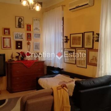 Grad, trosobni stan 92 m2