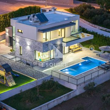 SPLIT - URBAN VILLA WITH THE VIEW
