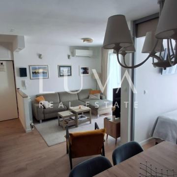 Split, Žnjan, 3s stan 70m2, lođa, na prodaju