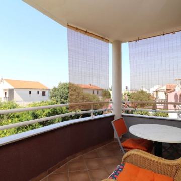 Srima, jednosoban apartman 50,18m2, samo 200m od plaže