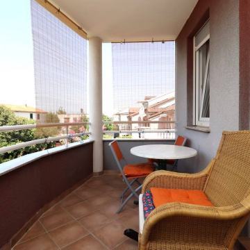 Srima, jednosoban apartman 50,18m2, samo 200m od plaže