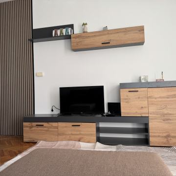 Stan: Bjelovar, 55.00 m2 centar grada, namješten, prvi kat, parking