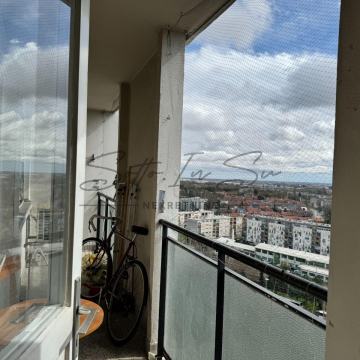 Stan na Borongaju sa parkirnim mjestom-adaptacija!