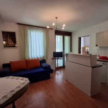 Stan u Červar-Poratu, 25.00 m2, 300m od mora