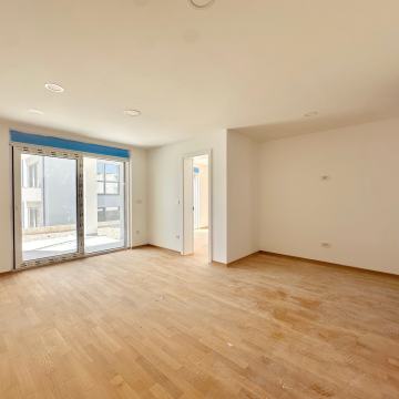 100m od mora - Jednosoban stan s vrtom - 54.00 m2 - Grebaštica