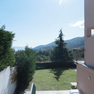 Opatija , Veprinac stan s bazenom