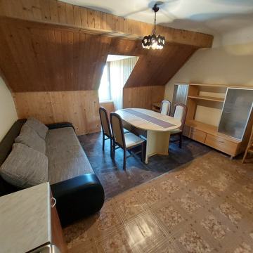 Stan: Karlovac, 85.00 m2