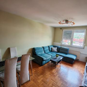 Stan za najam, Malešnica: 45 m² parkirno mjesto, lift