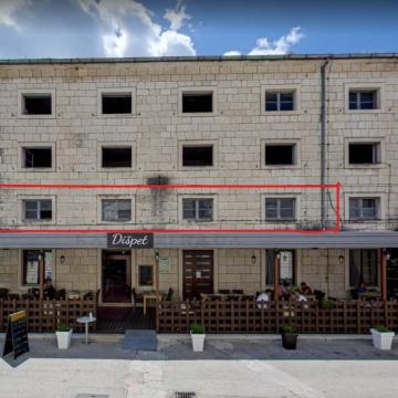 Stan: Metković, Centar, 280.00 m2 za adapt 150.000 E prodaje vlasnik