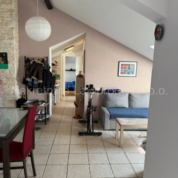 Stan Prodaja Centar 72 m2