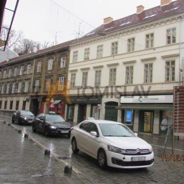 Stan Prodaja Donji Grad 51 m2