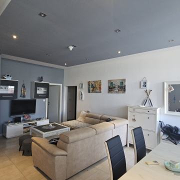 STAN PULA STOJA 98 M2 , 3SS, 300M DO PLAŽA