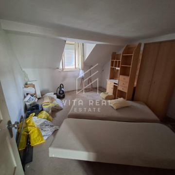 STAN ZA RENOVACIJU U CENTRU GRADA - 66m2