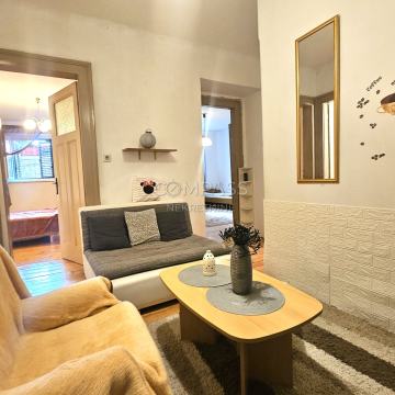 Stan za renovaciju, Manuš, Split, 67.00 m2