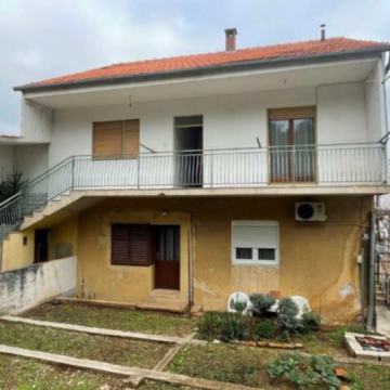 Stan: Šibenik, 81.00 m2