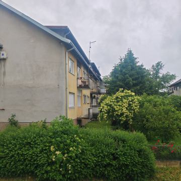 DVOSOBNI STAN 50m2, SISAK