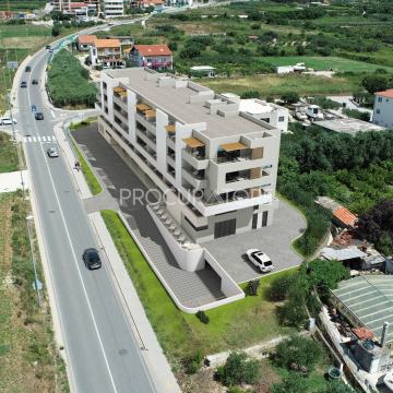 Trogir: 50.00 m2, novogradnja