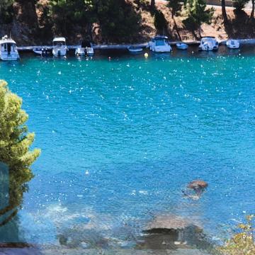 Stan: Žaborić, 50.00 m2 sa garažom