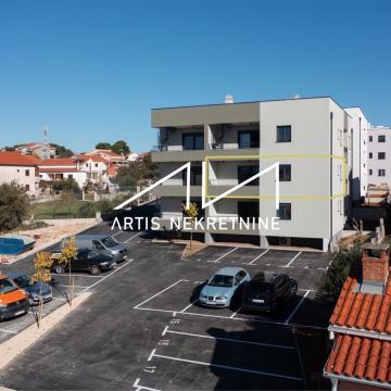 USELJIV DVOSOBAN STAN. 1. KAT! ZADAR! TOP NOVOGRADNJA!