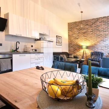 Stan, Zadar – Poluotok, Prilika!