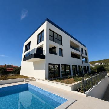 Stan:Zadar-Sukošan Hills-Privatna krovna terasa s bazenom,Netto 250 m2