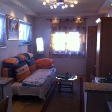 Stan: Zagreb (Borongaj), 35.00 m2- U NAJAM UKLJUČENE REŽIJE