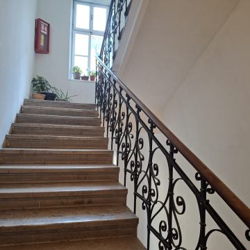 Stan: Zagreb (Donji grad), Palmotićeva 2-sob 60.00 m2 1 kat