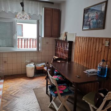 Stan: Zagreb (Dubrava), dvosobni 52.00 m2+ garaža18m2