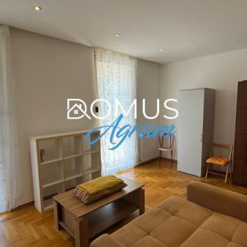 Stan: Zagreb - Jarun, JARUNSKA ULICA, 50.00 m2