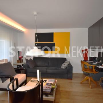 Stan: Zagreb, SAVSKA,  48.00 m2