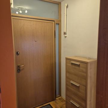 Stan: Zagreb (Špansko), 65 M2 2 KAT U ODLIČNOM STANJU ZA 258520 EURA