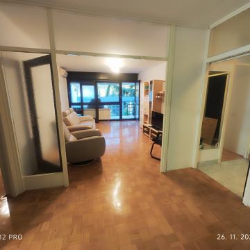 Stan: Zagreb (Špansko) 5sobni, 119 m2, s terasom i vrtom