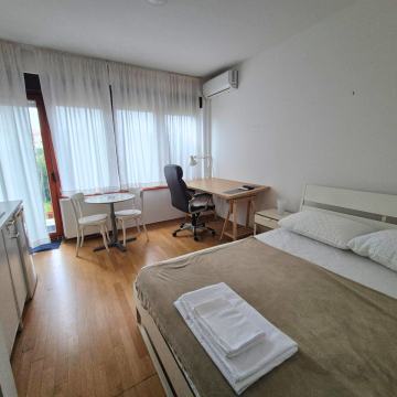 Stan: Zagreb (Srebrnjak), 21.00 m2, novogradnja - PRILIKA!!