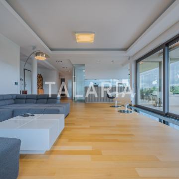 Stan: Zagreb (Tuškanac) 170 m2  LUXURY!!!