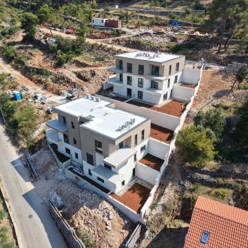 Stanovi - završena novogradnja Jelsa 60m2