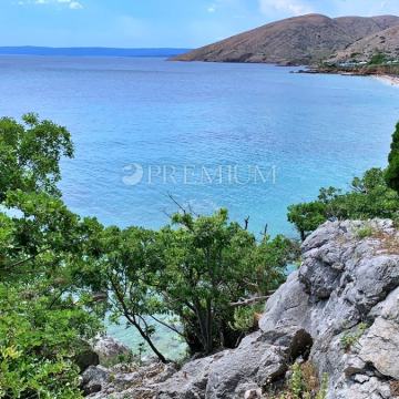 Stara Baška, građevinsko zemljište uz more!
