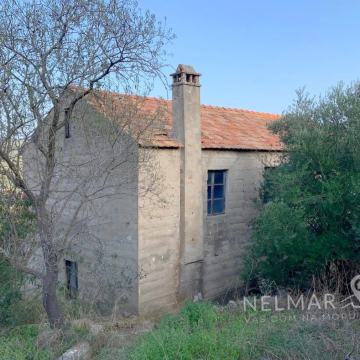 [PRILIKA] Stara Kamena Dalmatinska Oaza na Dugom Otoku – Luka