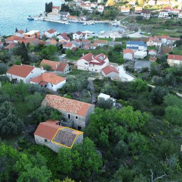 STARA KAMENA KUĆA ZA OBNOVU -ODLIČNA PRILIKA
