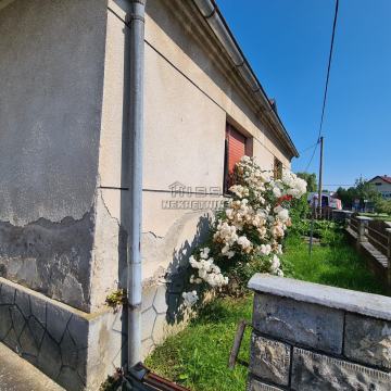 Starija kuća za renovaciju - Kneginec