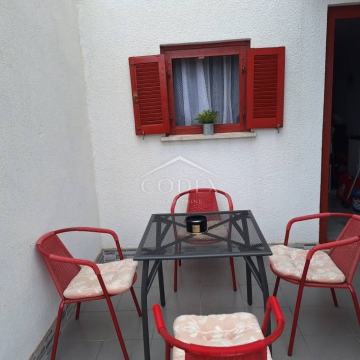 Stinica- Garsonjera baš za vas!