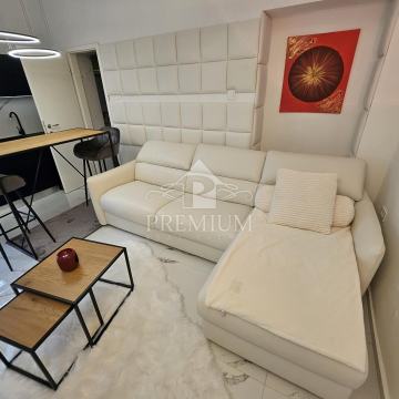 STUDIO APARTMAN, BLIZINA MORA I CENTRA
