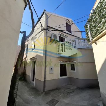 SUSAK - Kuća u donjem selu