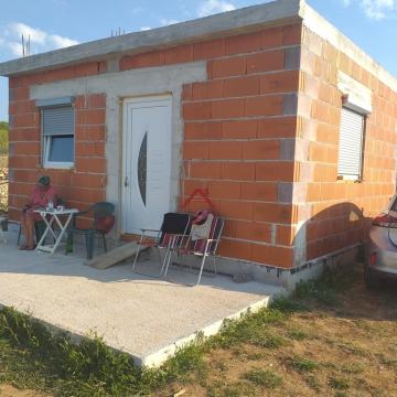 SV. FILIP JAKOV, Zemljište sa kućom