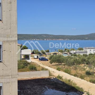 Sv.PETAR NA MORU-NOVOGRADNJA-Stan s 2.sp.sobe-84 m2-Terasa-Parking