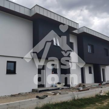 SVETA NEDELJA, STRMEC, KUĆA U NIZU 131,88 m2