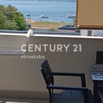 Sveti Petar, Sveti Filip i Jakov, potpuno namješten i jako kvalitetno
