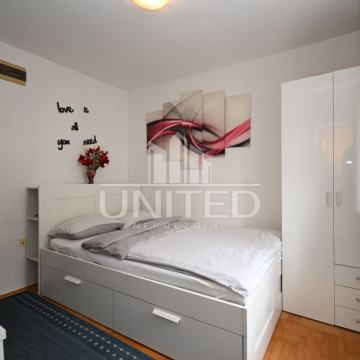 Tkalčićeva, stan 25m2, INVESTICIJA