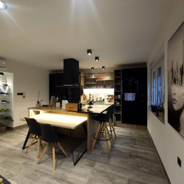 HITNA PRODAJA! Trakošćanska, 62m2, namještaj + kućanski aparati