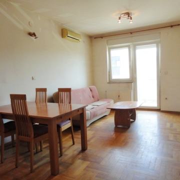 Trešnjevka - dvosobni stan, 45m2 + garaža
