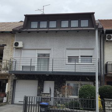 Trnovčica prodaja namještene kuće sa 3 stana površine 274m2